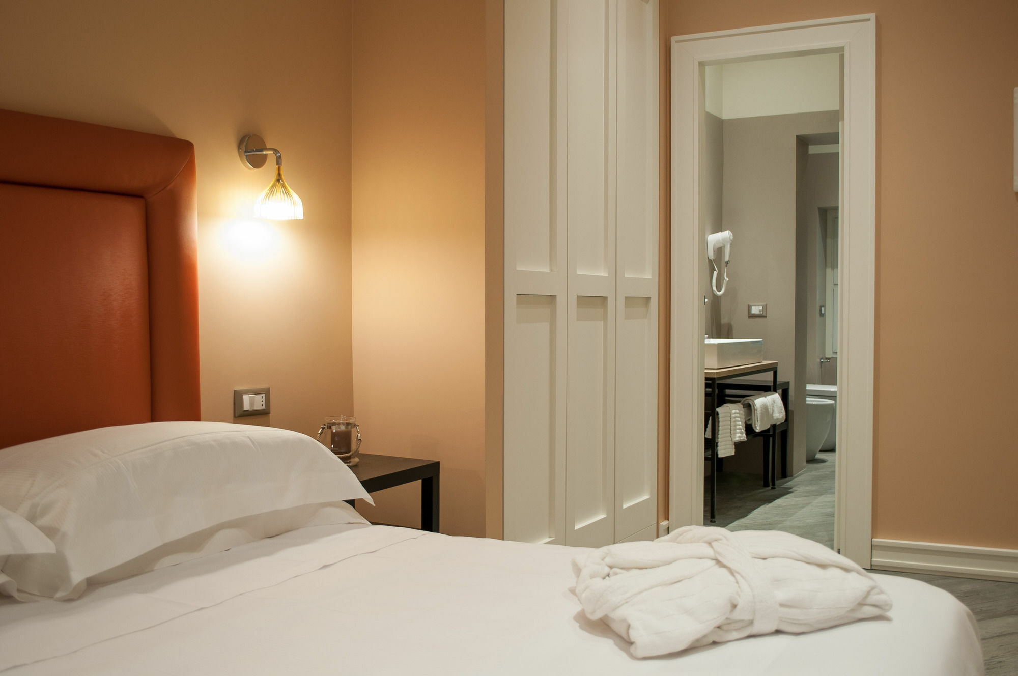 My Trevi Charming & Luxury Rooms Rome Exterior photo